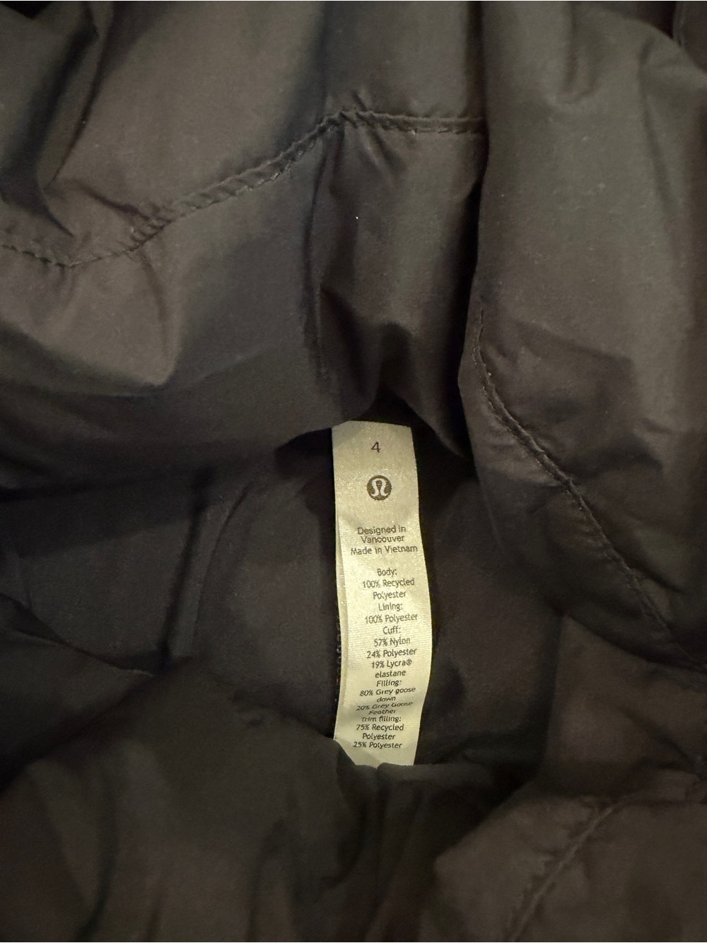 Lululemon wunder puff cropped jacket sz 4 in black GUC - Picture 6 of 10